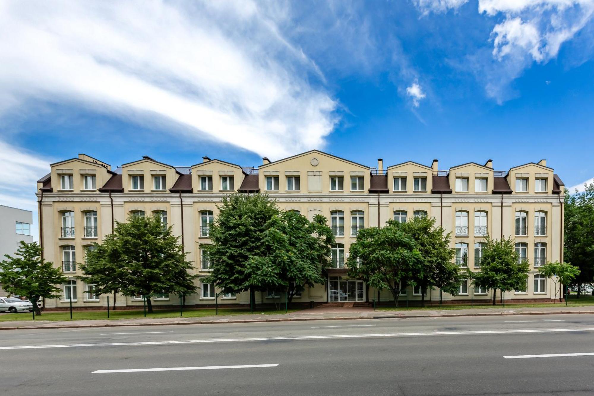 Practicotel Kyiv Exterior photo